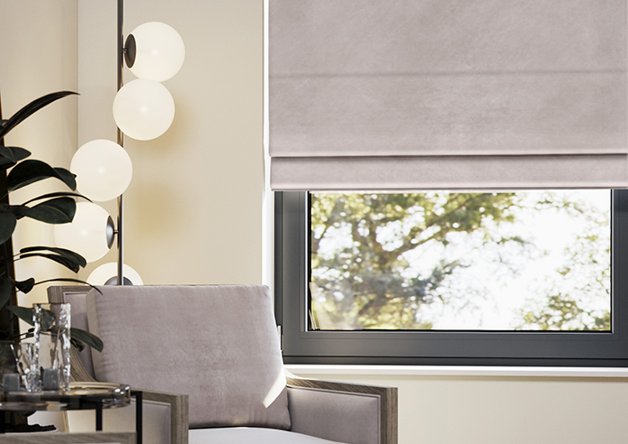 Odessa Velvet, Mauve - Roman Blind - Image 5